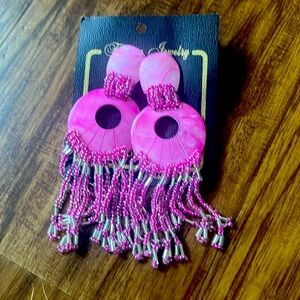 Pink shell and beads earring